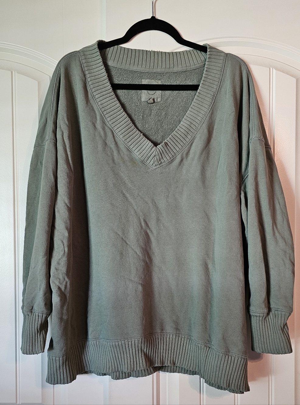 Aerie V Neck Sweatshirt Size XL